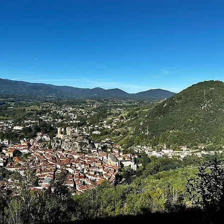 Apartmán 3 Pieces Spacieux Plein Centre, Parking,clim, Terrasse, Jardin