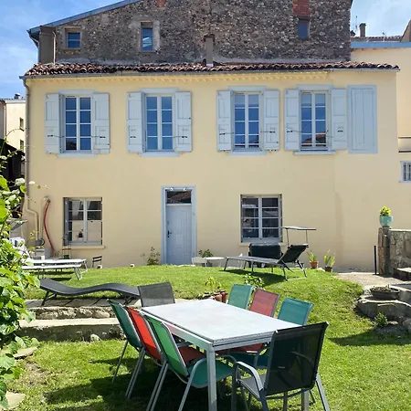 3 Pieces Spacieux Plein Centre, Parking,clim, Terrasse, Jardin *